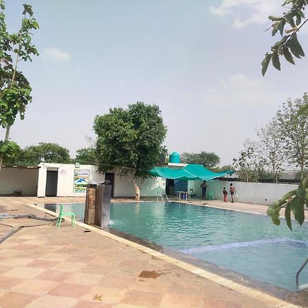 Trpotels Prince Gwalior Luaran gambar