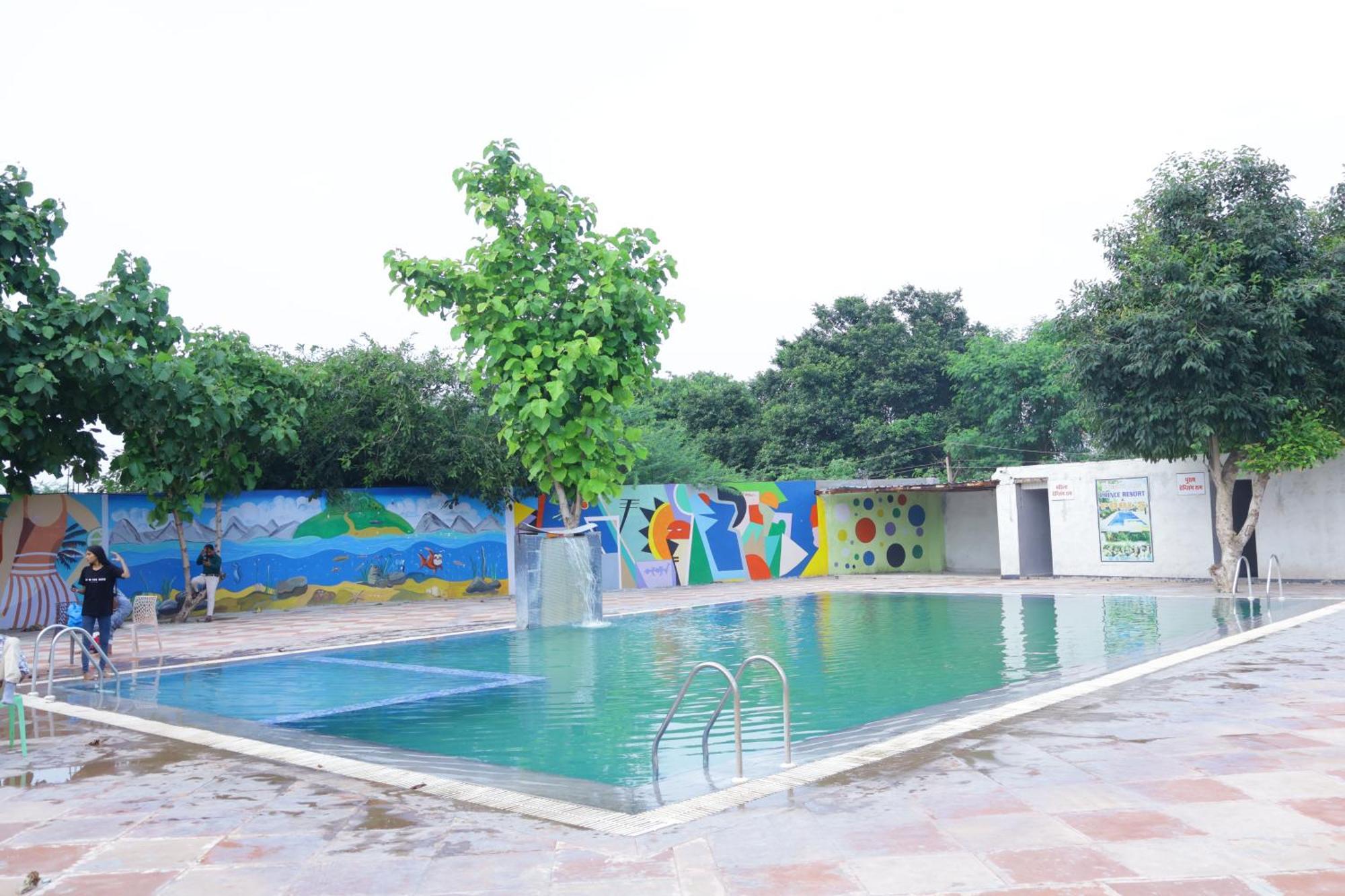 Trpotels Prince Gwalior Luaran gambar